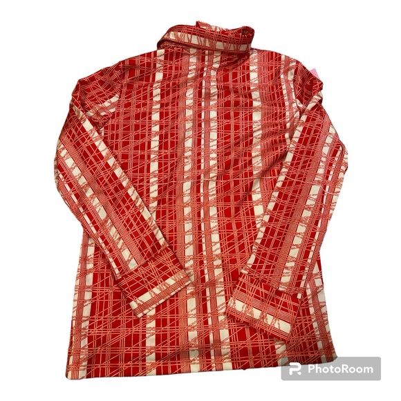 🌼 Elite Button down Top 💥 - Picture 4 of 5